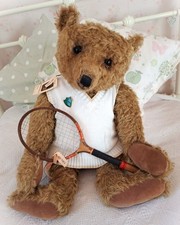 Fabulous Henry, from Portobello Bears, by Amy Goodrich, L/E mohair 25-26"