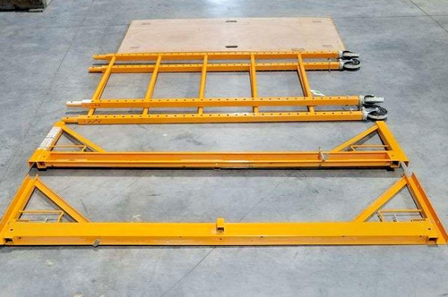 Heavy duty adjustable - duty, scaffold