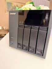 NAS Qnap TS 453 Pro 4GB RAM