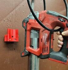 Milwaukee M18 Grease Gun