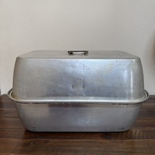 Vintage Grandmas Aluminum Turkey Roaster  3 pieces Lid Lifter Handles