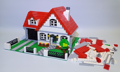 Lego creator model - creator, building