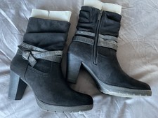 TAMARIS Black Ankle Boots Size