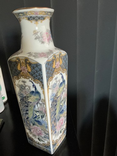 Slim peacock vase - peacock,