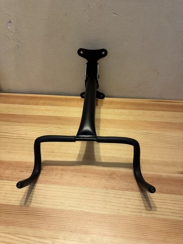 Wall mounted bike - mounted, storage