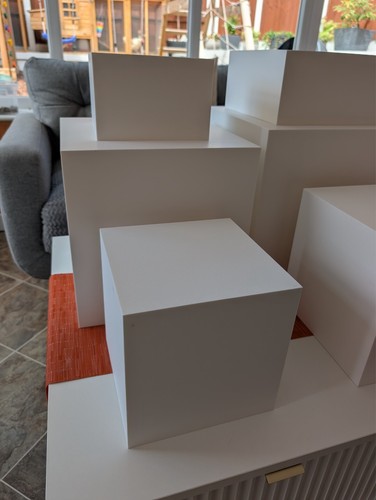 Cubes upto 34cm plinths - -,