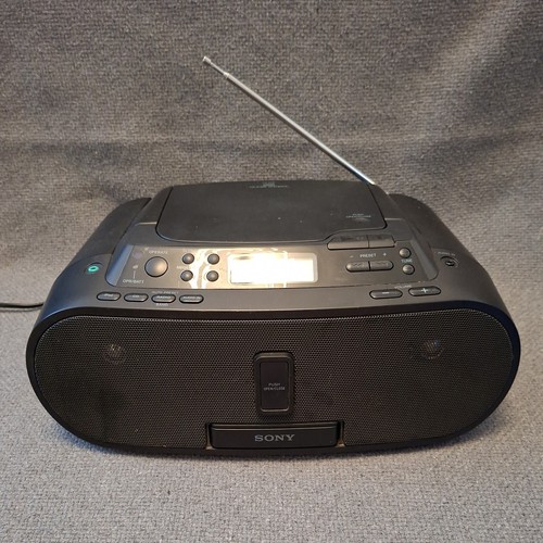 Sony s2ip boombox - zs-s2ip,