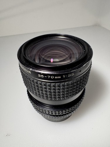 Minolta zoom lens - zoom, 35-70mm