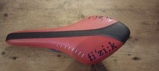 Fizik Arione (Red) Carbon