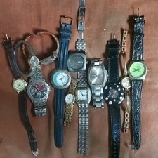 Vintage Mechanical / Quartz Watches Joblot Spares Or Repairs Untested X12 Lot A