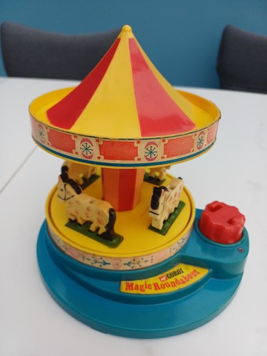 Vintage corgi magic - corgi,