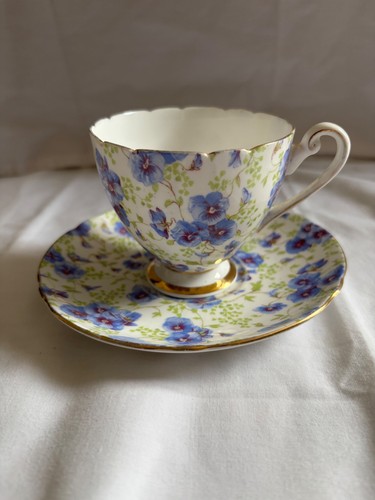 Shelley tea cup and saucer - cup,