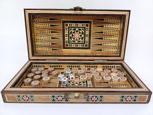 Backgammon checkers board - checkers,