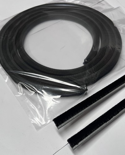 Humber hawk window channel - window,