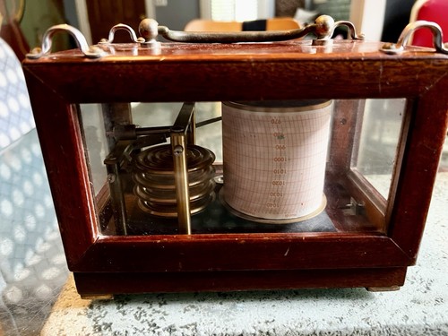 Vintage barograph mauset - vintage,