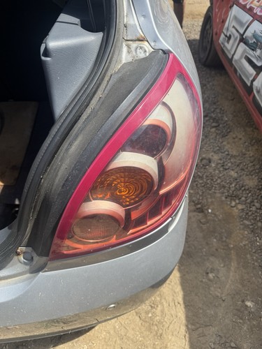 Nissan almera n16 - nissan, rear