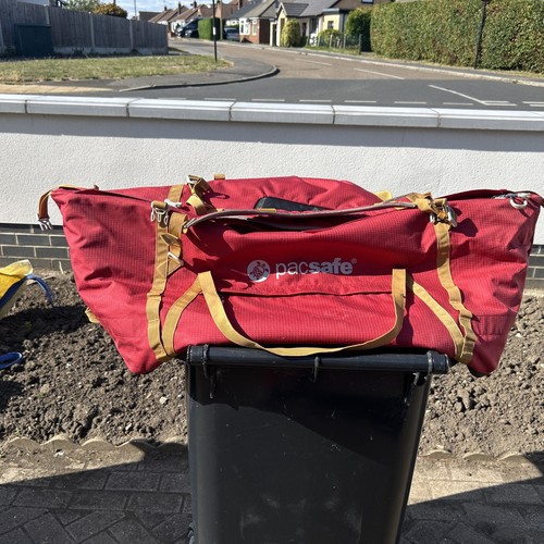 Pacsafe duffelsafe at100 large - pacsafe,