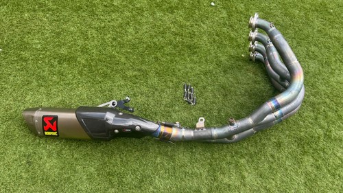 Yamaha rim akrapovic - r1,