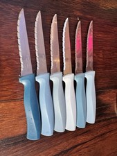 6 Plastic Steak Knives, Le