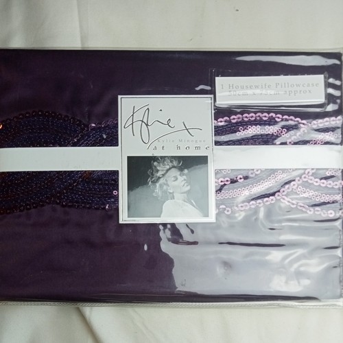Sequin wave plum - sequin,