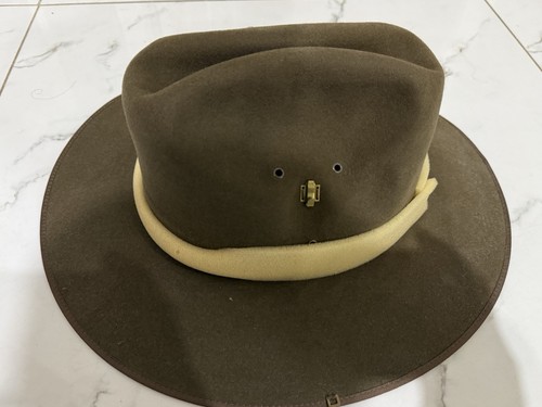 Brand new akubra 2001 - new,
