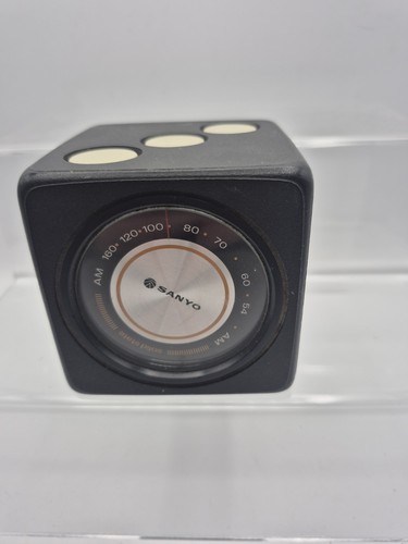 Sanyo 1711 dice - cube, am