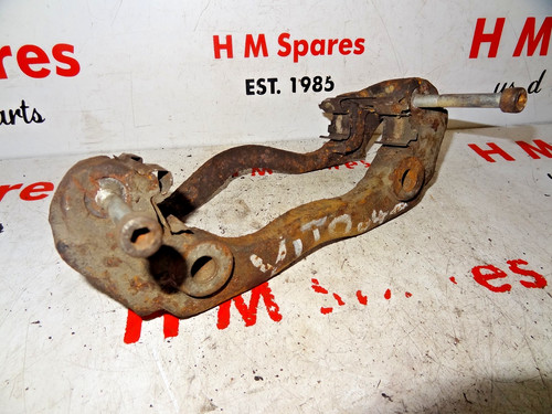 Mercedes vito front caliper - mercedes,