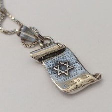 Silver Star of David Chai