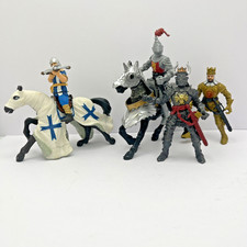Papo & Chap Mei Knights And Horses Bundle Job lot  2 horses and 4 figures