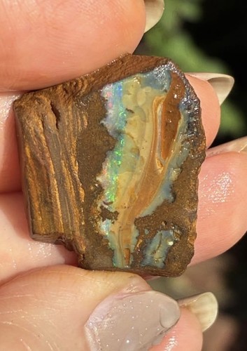 Gorgeous 43ct australian - gorgeous,
