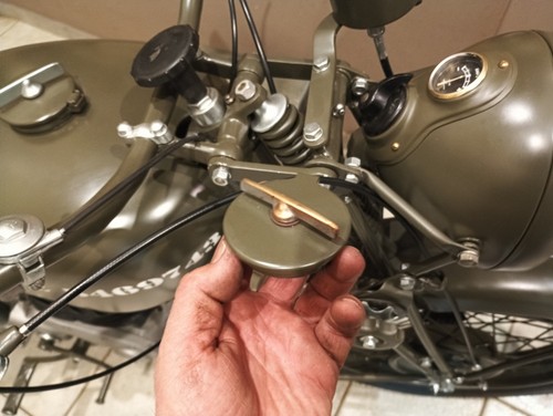 Bsa m20 oil tank cap - wd,