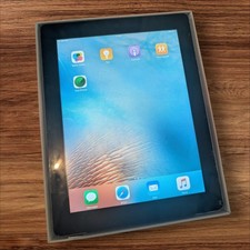 Apple iPad 3 Bundle Lot A1395