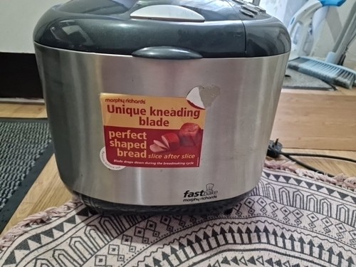 Used morphy richards fastbake - ,