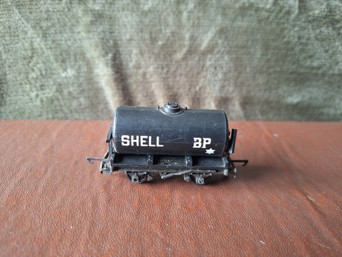 Tri ang table top shell - t.75,