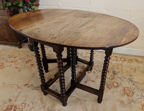 Period oak bobbin - period, gate