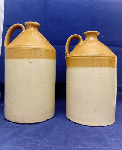 Stoneware flagon e - flagon, x