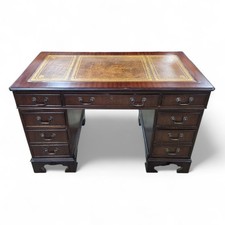 Kneehole writing desk -