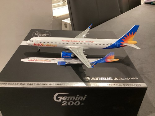 Gemini jets 200 jet2 - gemini,