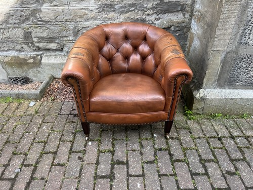 Vintage leather tub - a, chair