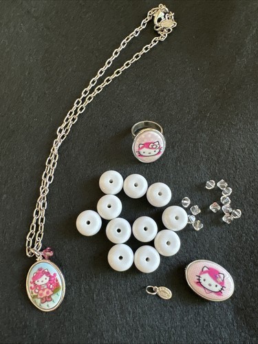 Tarina tarantino hello kitty - tarina,