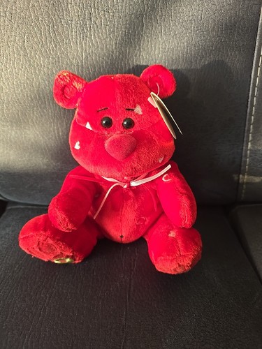 Chubbley bears hugs red - bears,