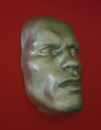 Arnold schwarzenegger lifesize - arnold,