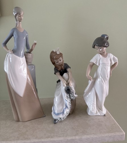 Three nao lladro - three, by