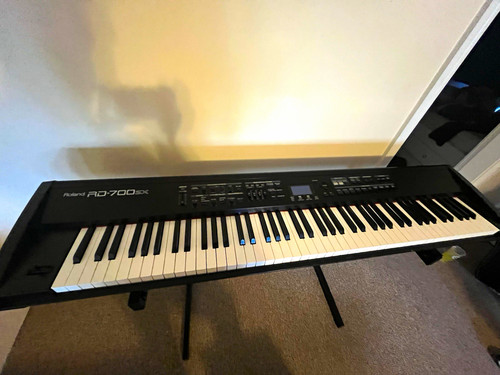 Roland 700sx key - 88-key, black