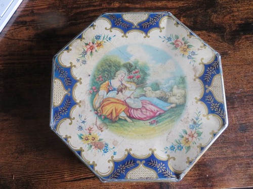 Vintage biscuit tin peek - tin,