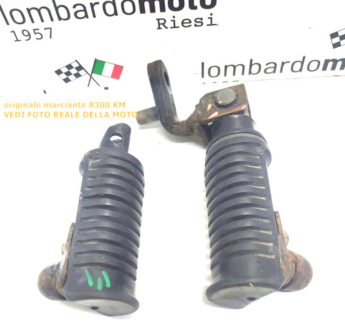 Pair footrests front pedals - footrests,