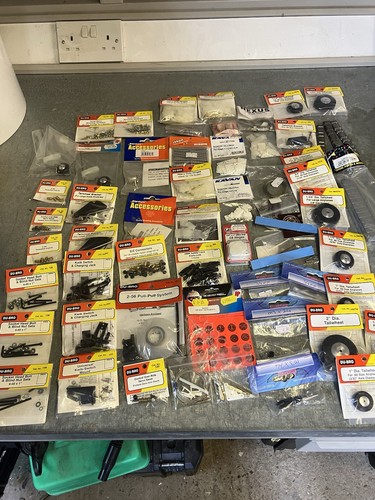 Huge bundle plane - huge, of