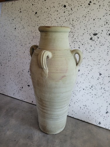 Large tunisian clay - a,