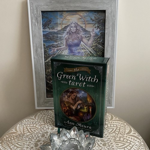 The green witch tarot - green,