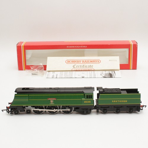 Hornby r320 green 6 - r320,